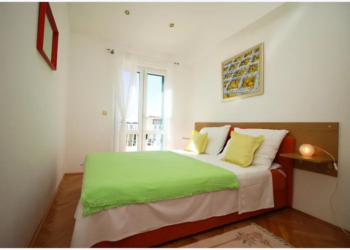 Katarina And House Marieta Feriehus