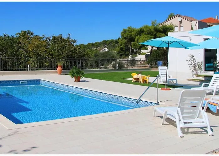 Feriehus Katarina And House Marieta Dolac